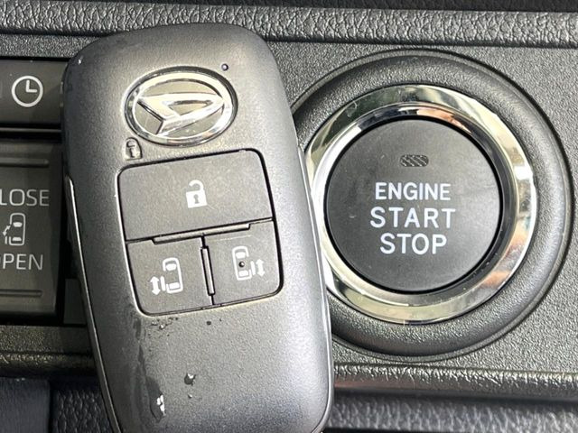 �y�L�[�t���[�V�X�e���z�J�o����|�P�b�g�ɓ��ꂽ�܂܂ł��h�A�̎{���E�������\�ȃX�}�[�g�L�[�𑕔��B�G���W���̃I���E�I�t�����J�M�����o���K�v����������Ƃ��Ă��֗��ł���