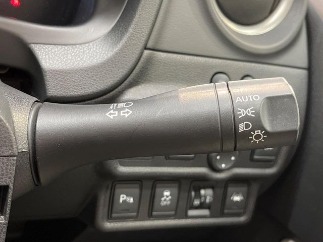 �y�I�[�g���C�g�z����̖��邳�ɉ����Ď����Ńw�b�h���C�g�̓_���E�������ł���@�\�ł�!���C�g�̕t���Y��E�����Y��Ȃǂ������Ȃ�A�J�̓���[���̑��s�����S!�g���l���ʉߎ����֗��ł��ˁ�