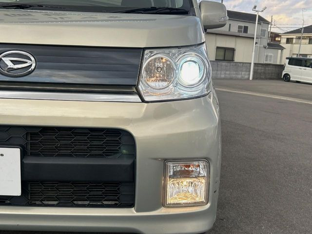 �yHID�w�b�h���C�g�z���ɖ��邭�O�����Ƃ炵�Ă����̂ŁA���V����Ԃ̑��s�������E�ǍD�ň��S���Ă���肢�������܂��B