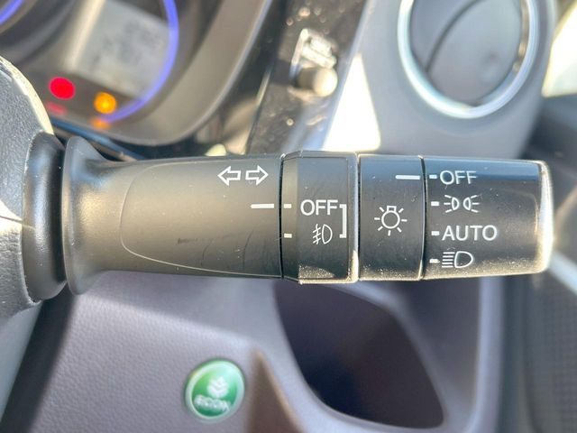 �y�I�[�g���C�g�z����̖��邳�ɉ����Ď����Ńw�b�h���C�g�̓_���E�������ł���@�\�ł�!���C�g�̕t���Y��E�����Y��Ȃǂ������Ȃ�A�J�̓���[���̑��s�����S!�g���l���ʉߎ����֗��ł��ˁ�