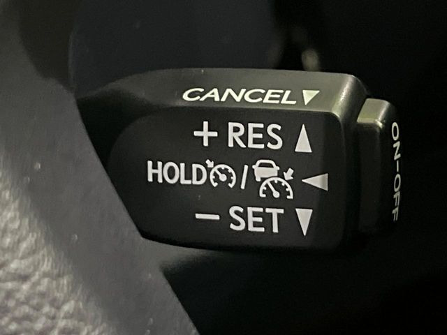 �y���[�_�[�N���[�Y�R���g���[���z�������H�ł̒��������s���y��!!�����ő��x��ۂN���[�Y�R���g���[�����A�Փˌy���V�X�e���ƘA�g���A�O���̎ԗ������m���ĎԊԂ�ۂ悤�ɑ��x���߂��Ă���܂�!!