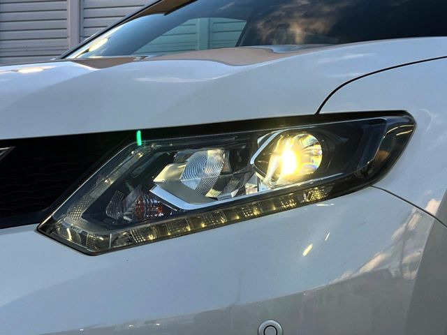 ���w�b�h���C�g��e�[�������v&�A���~�z�C�[�����̊e��R�[�e�B���O���I�X�X�����Ă���܂��B�{�H��̃����e�i���X�͐��􂢂�����OK��