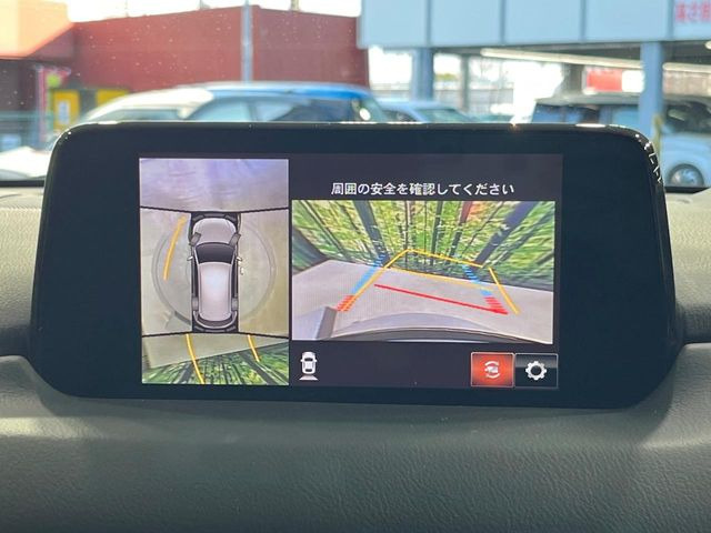 �y360&deg;�r���[���j�^�[�z��p�̃J�����ɂ��A�ォ�猩���낵���悤�Ȏ��_��360�x�N���}�̎��͂��m�F���邱�Ƃ��ł��܂������p�������m�F���₷���A�����ꏊ�ł̐؂�Ԃ��⒓�Ԃ��X���[�Y�ɍs���܂��B