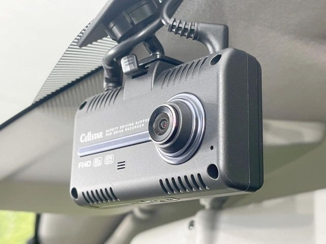 �y�h���C�u���R�[�_�[�z���S�E���S�ȃJ�[���C�t�ɕK�{�̃h���C�u���R�[�_�[�𑕔�!���s���͂������A������^�]�⎖�̂ɑ��������ۂ̏󋵂��f���ŋL�^���A����̃��X�N�ɔ����܂��B