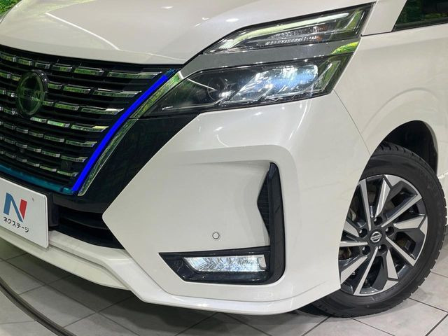 �yLED�w�b�h���C�g�z���V����ԑ��s�����ǍD�Ȏ��E���m�ۂ����S���ĉ^�]�ł��鍂�P�xLED�w�b�h���C�g�𑕔�!�_�����x�������A����d�͂��}�����Ă��܂��B