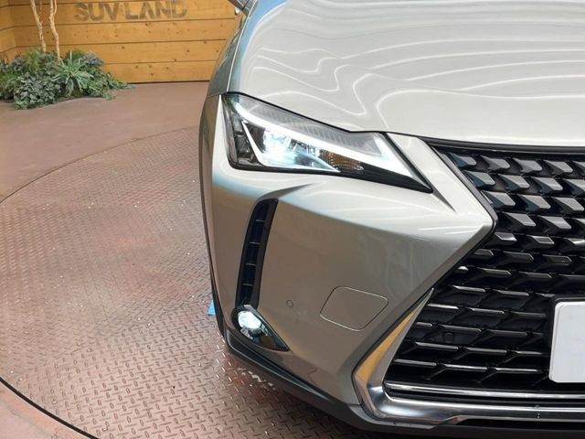 �yLED�w�b�h���C�g�z���V����ԑ��s�����ǍD�Ȏ��E���m�ۂ����S���ĉ^�]�ł��鍂�P�xLED�w�b�h���C�g�𑕔�!�_�����x�������A����d�͂��}�����Ă��܂��B