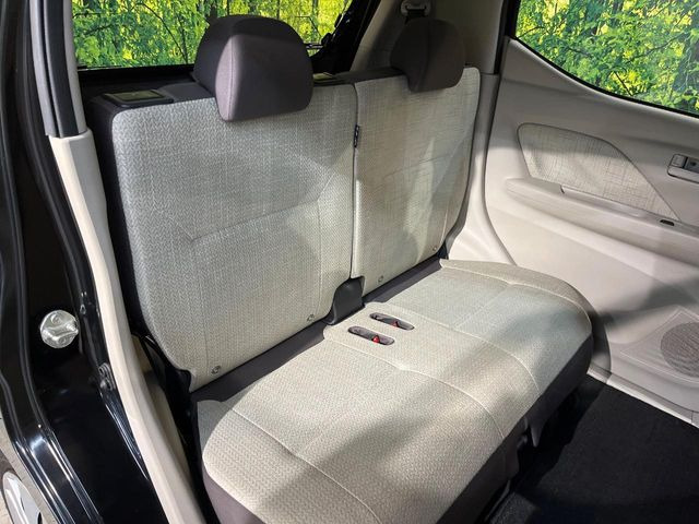 �L�X�Ƃ���2��ڃV�[�g�͋��Z���������A���S�n�����K!�F�B��Ƒ��Ƃ̂��o�����ɂ҂�����ł��B�x�r�[�V�[�g��`���C���h�V�[�g�g�p�������K�ɂ��߂�������������\���ȋ�Ԃ��m�ۂ��Ă��܂��B