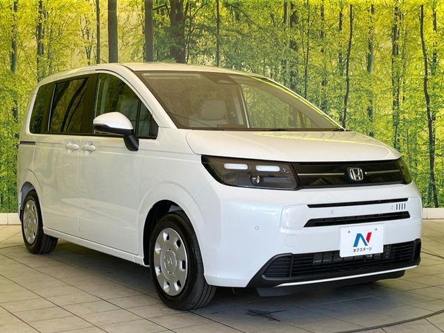 大好評のボディコーティング「弾スプラッシュコート」もご納車までに施工可能。通常のガラスコートと異なる、耐久年数6年の無機質ガラスコーティングが、ボディをキレイな状態に保ってくれます。