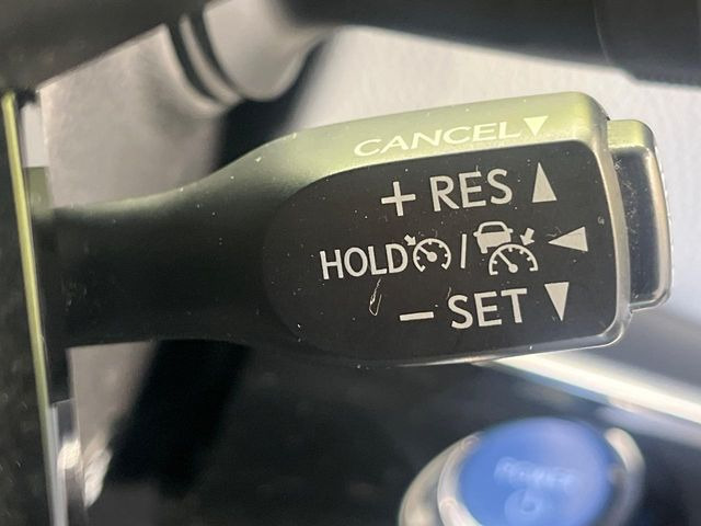 �y�N���[�Y�R���g���[���z�������H�����N���N���s�B�A�N�Z���𗣂��Ă���葬�x�ő��s���ł��A�������^�]���̕��S���y��!�����E�������ȒP�ȃX�C�b�`����Œ����ł��܂��B