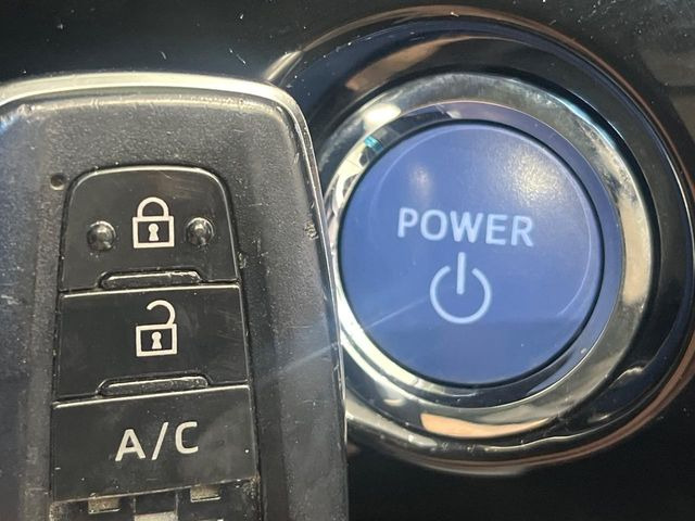 �y�X�}�[�g�L�[�z�J�o����|�P�b�g�ɓ��ꂽ�܂܂ł��h�A�̎{���E�������\�ȃX�}�[�g�L�[�𑕔��B�G���W���̃I���E�I�t�����J�M�����o���K�v����������Ƃ��Ă��֗��ł���