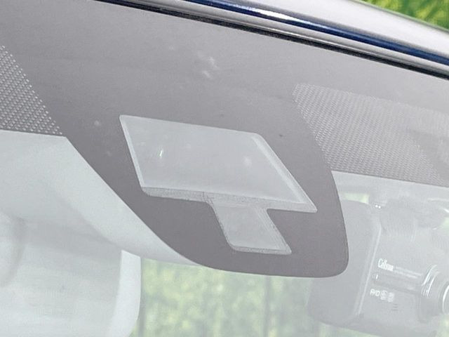 �y�X�Y�L �Z�[�t�e�B�T�|�[�g�z���s���ɑO���̎ԗ�����F�����A�Փ˂������Ȏ��͌x��ƃu���[�L�ŏՓˉ���Ɣ�Q�y�����A�V�X�g�B�����S�Ƀh���C�u�����y���݂��������܂��B