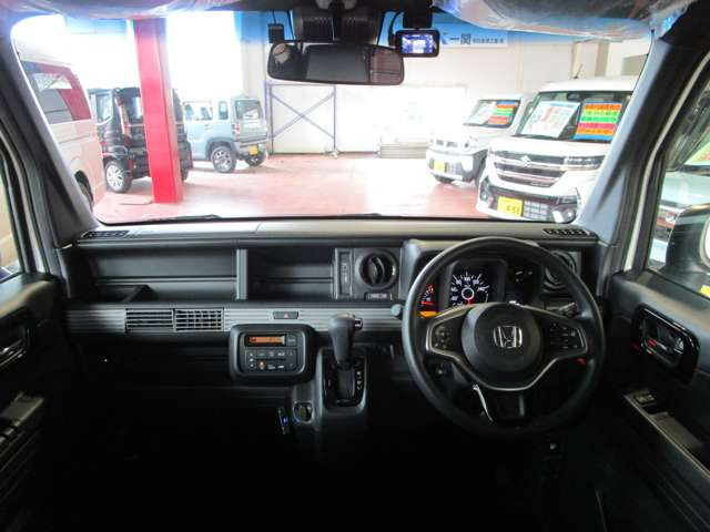 N-VAN+スタイル ファン ターボ ホンダセンシング 4WD