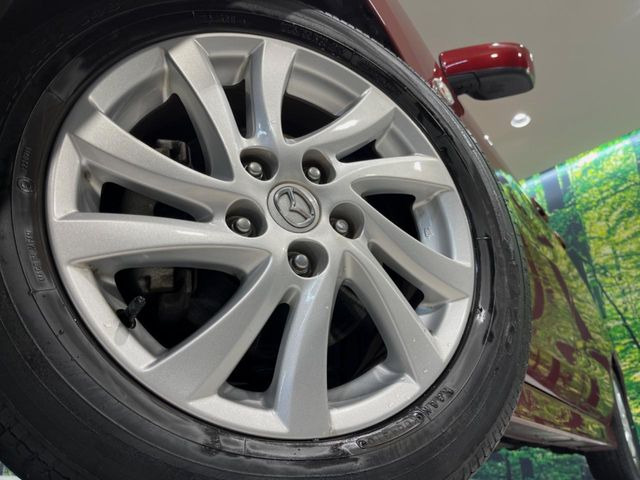 �y����16�C���`�A���~�z�C�[���z�O�ςɃ}�b�`���������A���~�z�C�[���𑕒����Ă���܂��B�e��ЊO�A���~�z�C�[����A�X�^�b�h���X�^�C�����戵�����Ă���܂��B���񂲑��k����������