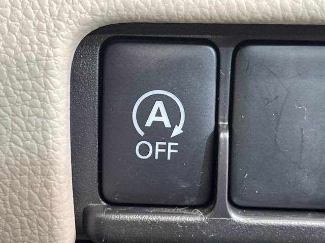 �y�A�C�h�����O�X�g�b�v�z�ԐM����a�؂Œ�Ԃ����ۂɃG���W�����~���A���ʂȔR���̏����}���܂��B�R��������ی�ɂȂ���@�\��G���W���̓u���[�L�𗣂��΍Ďn�����܂��B