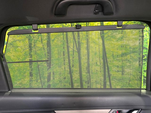 �y���[���V�F�[�h�z��������ԊO����̌���ῂ����Ƃ��ɃT�b�ƈ����o���Ďg����A���[���i�[�^�C�v�̃T���V�F�[�h�𑕔��B��Ȃɏ�������q�l���E�g�E�g�����������ȂǁA���Ђ����p����������