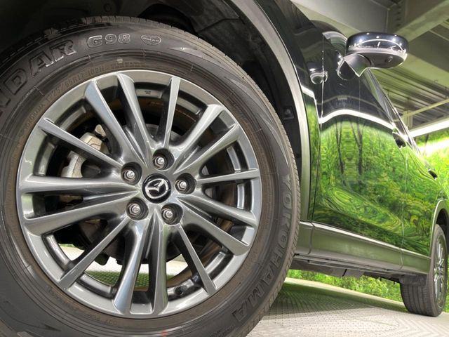 �y����17�C���`�A���~�z�C�[���z�O�ςɃ}�b�`���������A���~�z�C�[���𑕒����Ă���܂��B�e��ЊO�A���~�z�C�[����A�X�^�b�h���X�^�C�����戵�����Ă���܂��B���񂲑��k����������