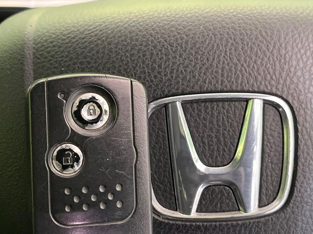 �y�L�[���X�z�������ꂽ�ꏊ����ł��{�^����Ńh�A�̊J���E�{�����ł���̂łƂ��Ă��֗�!�h�A�̌�������ɏ������邱�Ƃ�����܂����