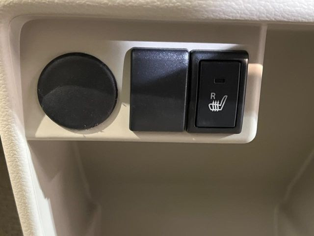 �y�V�[�g�q�[�^�[�z�������ɏd�󂷂�V�[�g�q�[�^�[!�G�A�R����葁�����܂��Ă����̂Ŋ�����̐l�����S�ł��ˁ�G�A�R���̉����͊������邩����A�Ƃ������ɂ����������߂ł��B