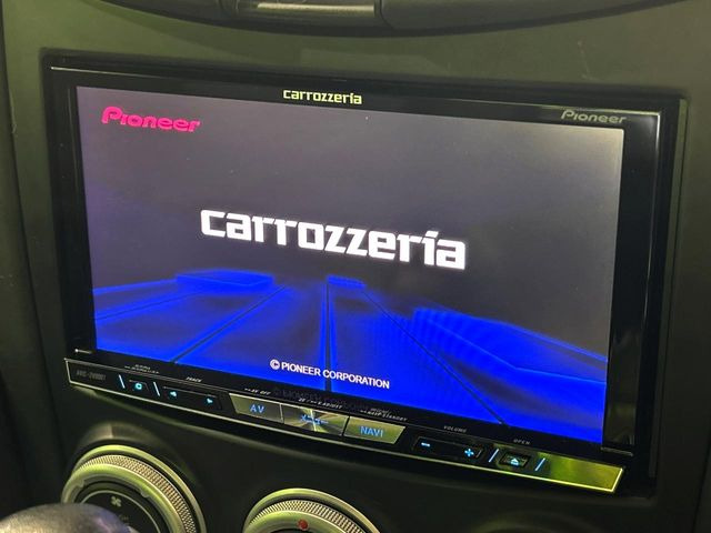 �y�i�r�Q�[�V�����z�g���₷���i�r�ŖړI�n�܂ł�������ē����Ă���܂��B�e��I�[�f�B�I�Đ��@�\���[�����Ă���A���Ԃ̉^�]������Ɋy�����Ȃ�܂�!!