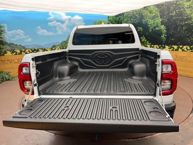 �ύڗ�500kg�̍L�X�Ƃ����f�b�L�́A�V�т���d���܂ő��p�r�Ɏg���܂��B�x�b�h���C�i�[��g�m�J�o�[�̎��t���������k��������