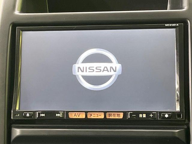 �y�����i�r�z�l�C�̏����i�r�𑕔����Ă���܂��B�i�r�̎g���₷���͂������A�I�[�f�B�I�@�\���[��!�L�����v�◷�s�͂������A�ʋ΂┃�����ȂǕ��i�̃h���C�u���y�����Ȃ�͂���