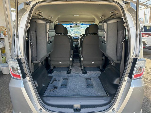 ���Q�b�W���[���́A��e�ʂ̃X�y�[�X���m�ہB���i�̂����������烌�W���[�܂ŁA���L�����􂵂Ă���܂�!�܂��A���A�V�[�g��|�����ƂŃo���G�[�V�����L���ɂ��g�����������܂��B