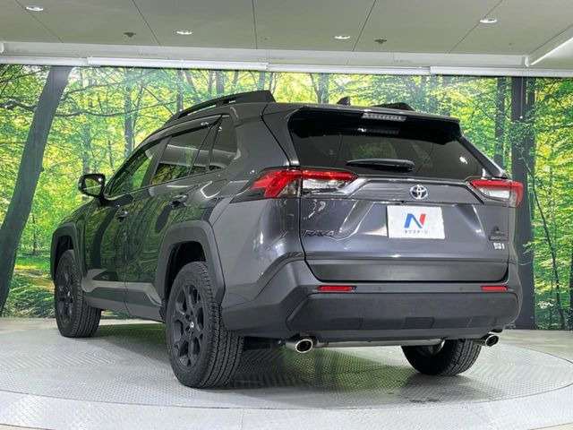 ☆全国のネクステージからお取り寄せが可能※!遠方の店舗に展示してあるクルマが気になる場合も、最寄りの店舗でご覧いただくことが可能です!是非私たちに要望をお聞かせください!※別途費用