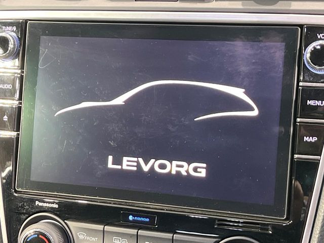 �y�����i�r�z�l�C�̏����i�r�𑕔����Ă���܂��B�i�r�̎g���₷���͂������A�I�[�f�B�I�@�\���[��!�L�����v�◷�s�͂������A�ʋ΂┃�����ȂǕ��i�̃h���C�u���y�����Ȃ�͂���