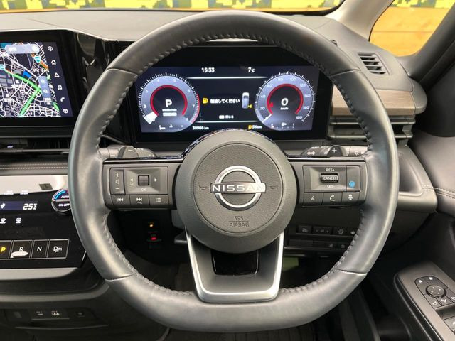 �y�����v�����X�e�A�����O�z�㎿�Ȋv���g�p���邱�ƂŁA��ɂ����������݂ƂĂ��^�]���₷���n���h���ł���