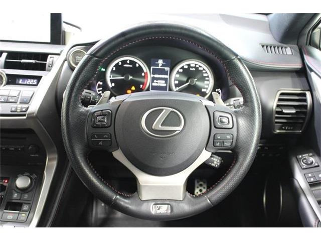 NX200t Fスポーツ 4WD