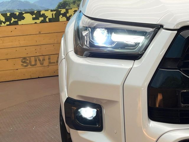 �yLED�w�b�h���C�g�z���V����ԑ��s�����ǍD�Ȏ��E���m�ۂ����S���ĉ^�]�ł��鍂�P�xLED�w�b�h���C�g�𑕔�!�_�����x�������A����d�͂��}�����Ă��܂��B