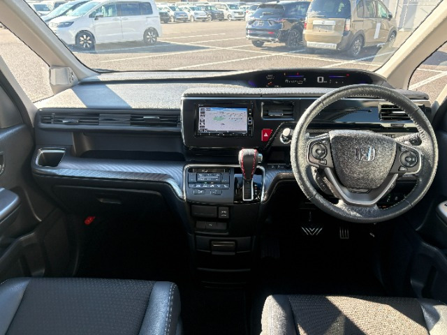 ステップワゴン1.5 スパーダ クールスピリット ホンダ センシング