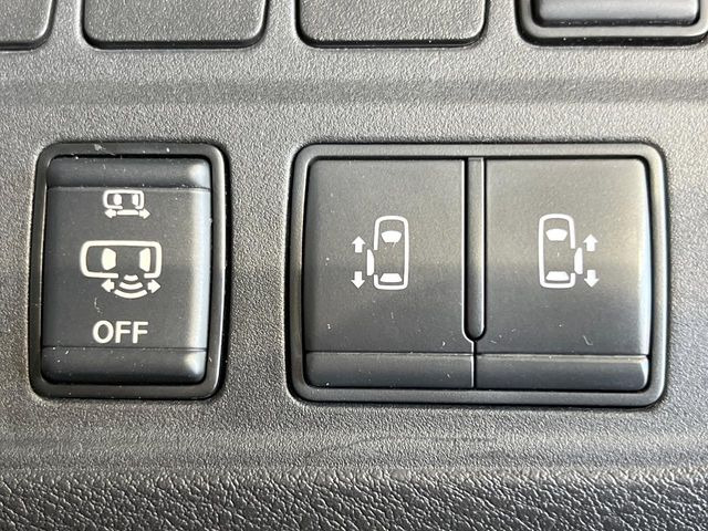 セレナ2.0 ハイウェイスター VセレクションII