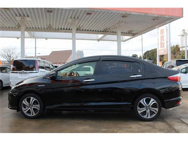 �̔��͂����X���������邨�q�l����ł��B���Ǝҗl�ւ̔̔��͂��f�肳���Ă��������܂��B�Ԍ������ԗ��̏ꍇ�́A�Ԍ����擾�������x�������z�ŕ\�����Ă���܂��B