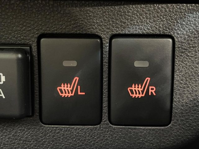 �y�V�[�g�q�[�^�[�z�������ɏd�󂷂�V�[�g�q�[�^�[!�G�A�R����葁�����܂��Ă����̂Ŋ�����̐l�����S�ł��ˁ�G�A�R���̉����͊������邩����A�Ƃ������ɂ����������߂ł��B