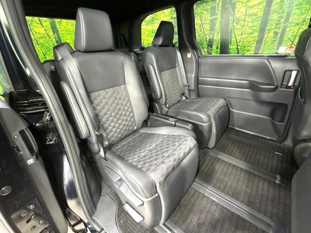 ���ڒ����̓E�H�[�N�X���[�ƂȂ��Ă���܂��B���ڂƎO��ڂ̈ړ�����~�肪�Ƃ��Ă��y�ɂȂ�̂ŁA���~��̍ۂ��X�g���X�������邱�Ƃ͂���܂����