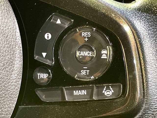 �y�A�_�v�e�B�u�N���[�Y�R���g���[���z�������H�ł̒��������s���y��!!�����ő��x��ۂN���[�Y�R���g���[�����A�Փˌy���V�X�e���ƘA�g���A�O���̎ԗ������m���ĎԊԂ�ۂ悤�ɑ��x���߂��Ă���܂�!!