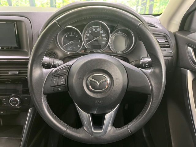 �y�����v�����X�e�A�����O�z�㎿�Ȋv���g�p���邱�ƂŁA��ɂ����������݂ƂĂ��^�]���₷���n���h���ł���