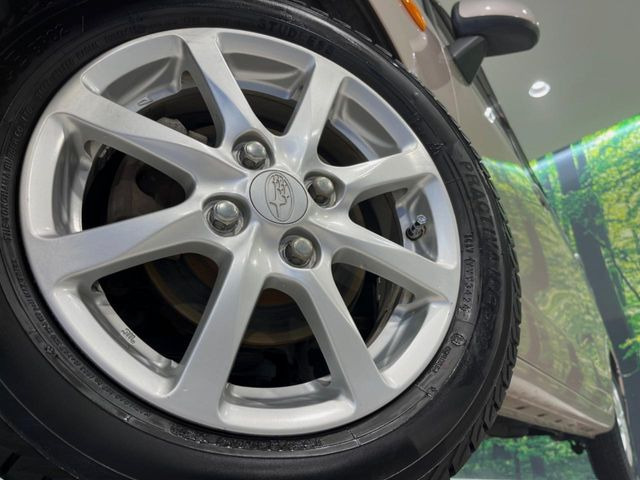 �y���������C���`�A���~�z�C�[���z�O�ςɃ}�b�`���������A���~�z�C�[���𑕒����Ă���܂��B�e��ЊO�A���~�z�C�[����A�X�^�b�h���X�^�C�����戵�����Ă���܂��B���񂲑��k����������