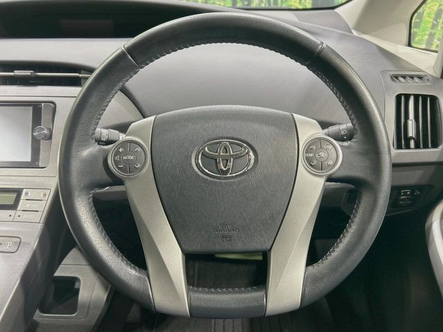 �y�����v�����X�e�A�����O�z�㎿�Ȋv���g�p���邱�ƂŁA��ɂ����������݂ƂĂ��^�]���₷���n���h���ł���