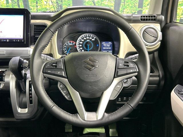 �y�����v�����X�e�A�����O�z�㎿�Ȋv���g�p���邱�ƂŁA��ɂ����������݂ƂĂ��^�]���₷���n���h���ł���