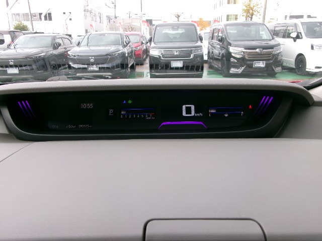 フリード1.5 G ホンダセンシング 4WD