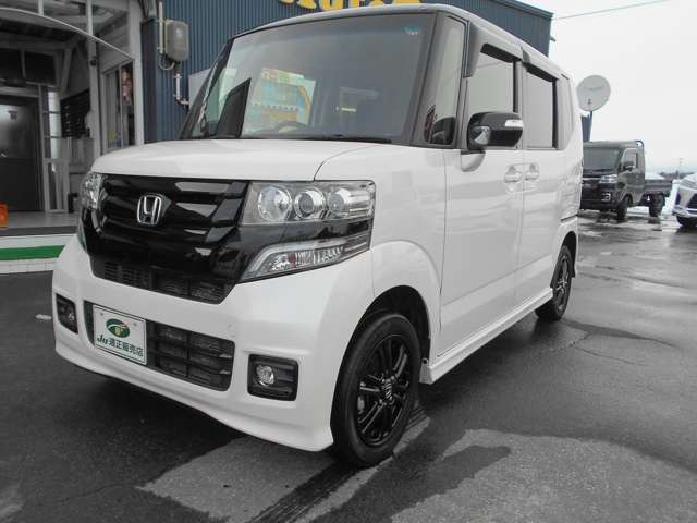 N-BOXカスタムG SSパッケージ 2トーンカラースタイル 4WD