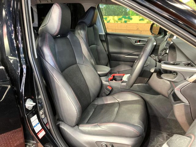 �y���烌�U�[�V�[�g�z����̂ӂ���肪�e�ՂŃ����e�i���X�����ȒP�ȁA�@�\���ɗD��鍇����v���̗p�����㎿�ȃV�[�g�ł��B����S�n���悭�A���������ӂ��S�n�ǂ��ԓ���Ԃ����o���Ă���܂��B