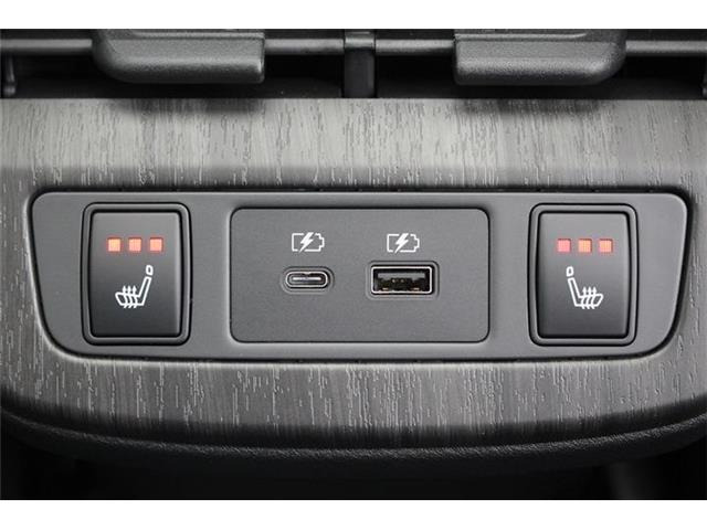 ���Ǝҗl�ւ̔̔��͂��f�肳���Ă��������܂��B �Ԍ������ԗ��̏ꍇ�́A�Ԍ����擾�������x�������z�ŕ\�����Ă���܂��B