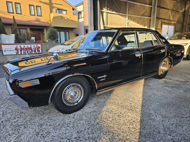 セドリックセダン