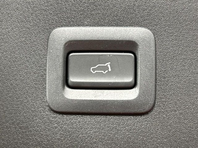 �y�p���[�o�b�N�h�A�z�X�}�[�g�L�[��^�]�Ȃ̃{�^�������������Ń��A�Q�[�g�������ŊJ���܂�!�ו��������Ă��鎞��A�����ʒu�ɂ���o�b�N�h�A��߂�ۂɕ֗��ȋ@�\�ł���