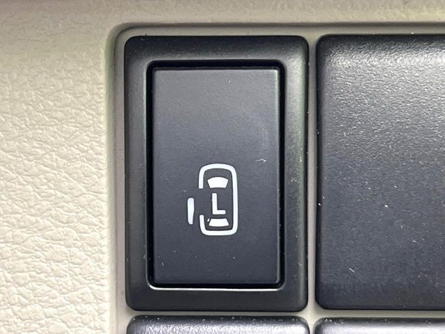 �y�p���[�X���C�h�h�A�z�X�}�[�g�L�[��^�]�Ȃ̃X�C�b�`�ŃX���C�h�h�A�̊J���\���d��������͂����ăh�A���J����K�v�������A���������q�l�ł��A�d���ו��������Ă��鎞�����N�ɊJ���߂ł��܂���