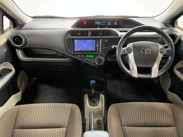 ���D�݂̃I�v�V�����𑕒����Č�[�Ԃ��邱�Ƃ��\�ł��B�i�r�E�o�b�N�J�����EETC�E��ȃt���b�v�_�E�����j�^�[�E�R�[�e�B���O�E�V�[�g�J�o�[�E�h���C�u���R�[�_�[�E�G���W���X�^�[�^�[ �ȂǂȂǎ戵����!