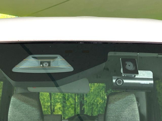 �y�X�Y�L �Z�[�t�e�B�T�|�[�g�z���s���ɑO���̎ԗ�����F�����A�Փ˂������Ȏ��͌x��ƃu���[�L�ŏՓˉ���Ɣ�Q�y�����A�V�X�g�B�����S�Ƀh���C�u�����y���݂��������܂��B